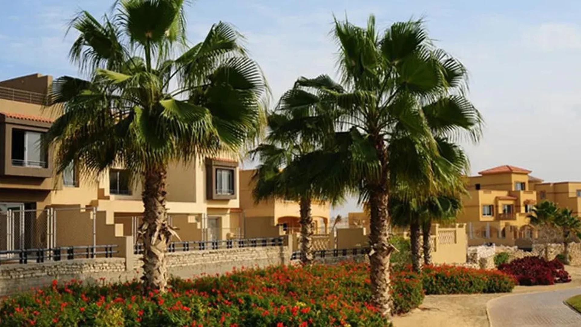 3 bedroom apartment For Sale in Golf Views El Sheikh Zayed