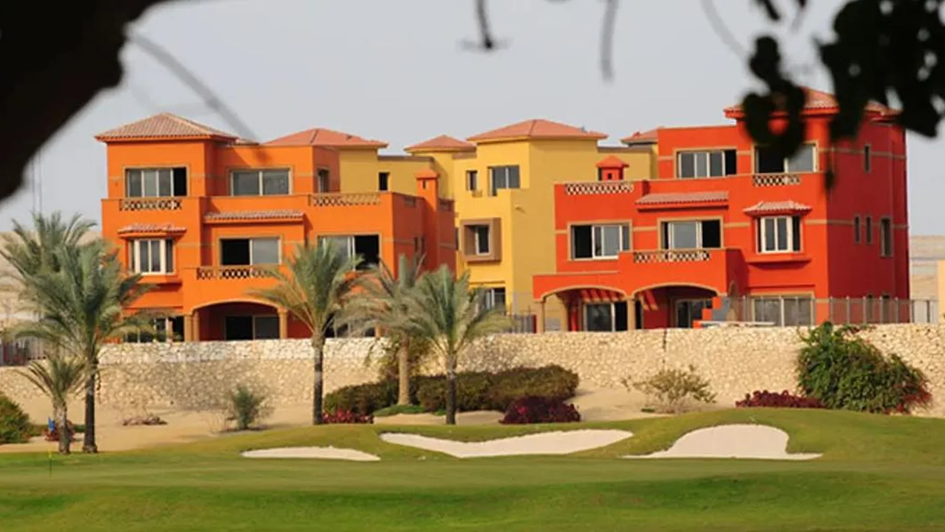 3 bedroom apartment For Sale in Golf Views El Sheikh Zayed