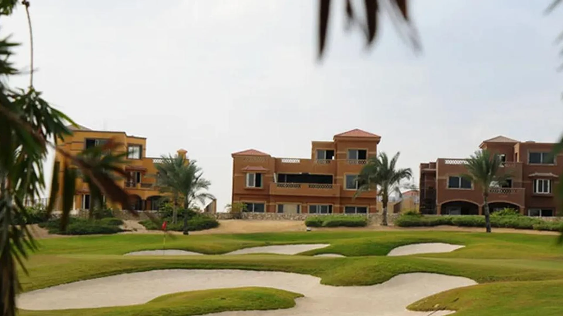 3 bedroom apartment For Sale in Golf Views El Sheikh Zayed